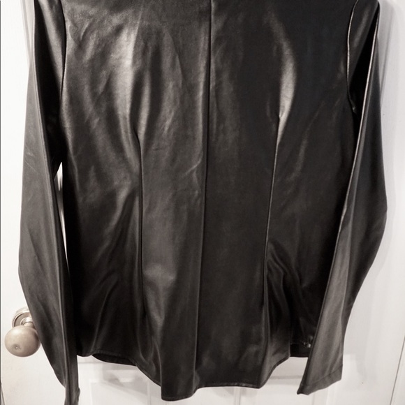 Fitted polyester Jacket and matching Pant suit - Picture 4 of 6